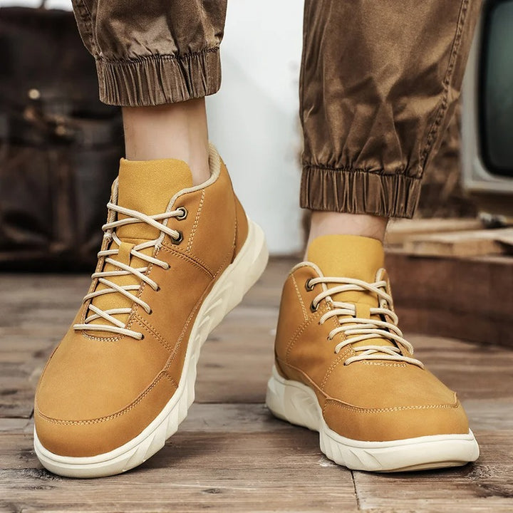 Vento Mid-top Sneaker